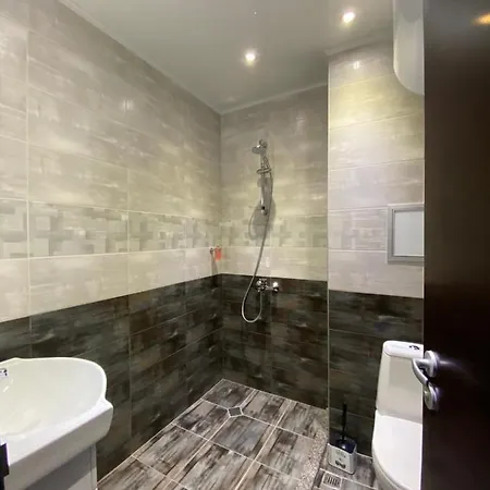 Appartement Bright For 5 Guests With Free Parking Burgas